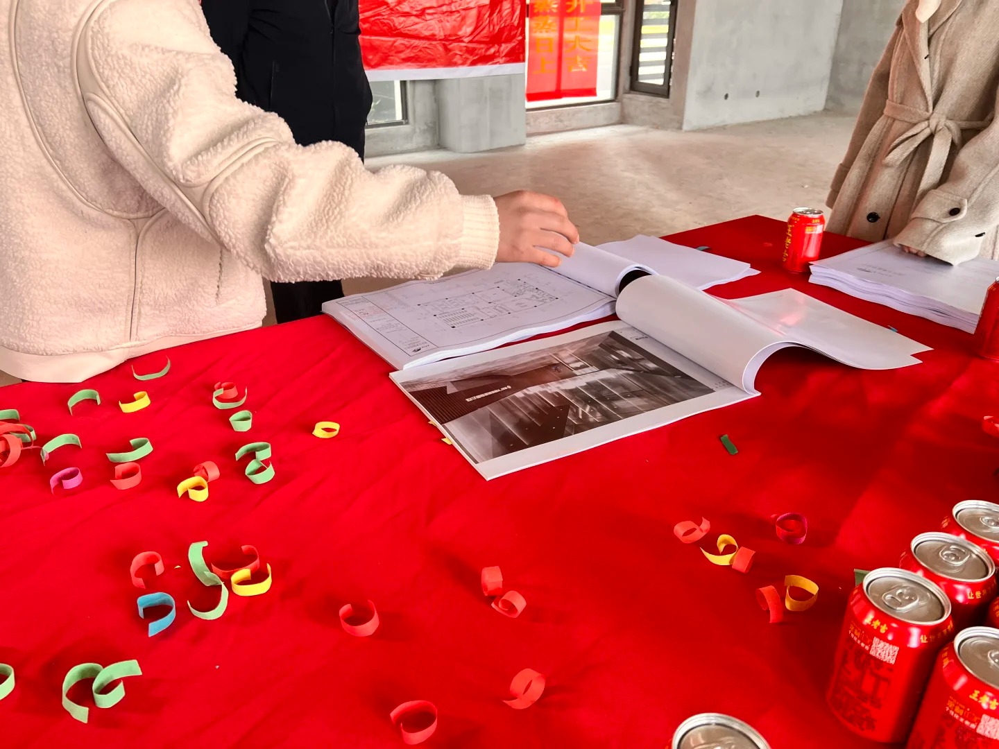 湖北廣興通信科技有限公司武漢分公司辦公室裝修開工!(圖3) 3.jpg